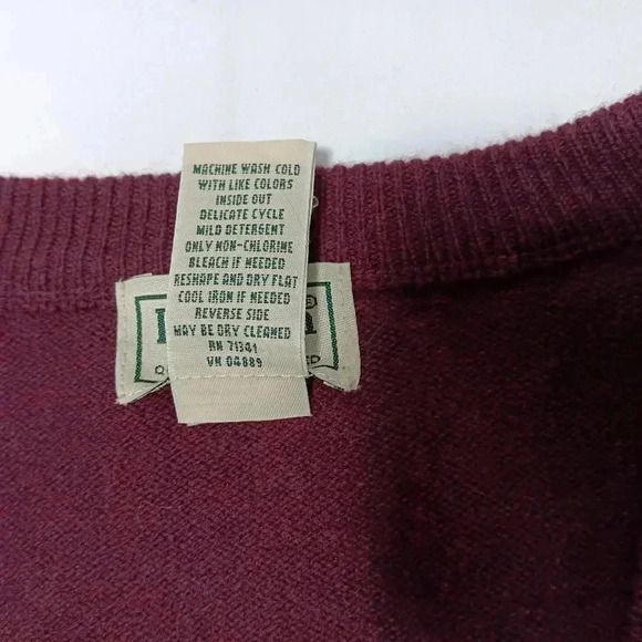 Llbean Men's 💯 Wool V Neck Pullover vest. Size XL - Picture 6 of 6